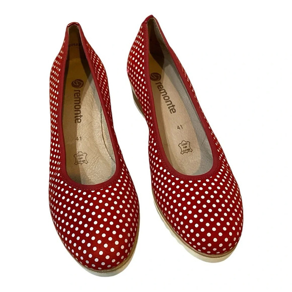 Remote NWOT Red and White Polka dot wedge slip on sandals Size 10-10.5 - Picture 3 of 16
